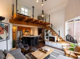 Fully Renovated Penthouse Loft at Fernie Alpine Resort