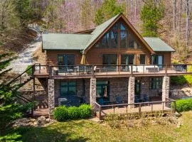 Relaxing Waterfront Stay Sleeps 16 Deck Hot Tub