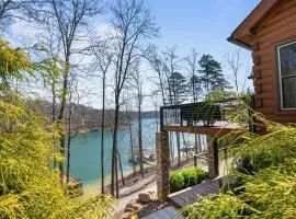 Relaxing Waterfront Stay Sleeps 16 Deck Hot Tub