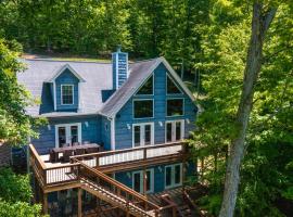 Waterfront Retreat Sleeps 14 Theater Games Grill, hotel i Maynardville