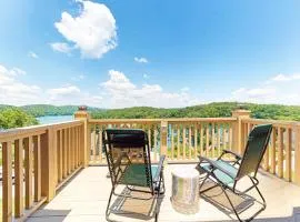 Lakefront Retreat Sleeps 6 Fireplace Boat Slip