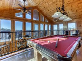 Homey Cabin Sleeps 8 Hot Tub Theater Games Views, hotel v destinaci Pigeon Forge