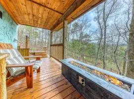 Cozy Cabin W Wooded View Sleeps 6 Near Downtown