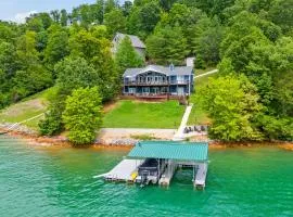 Lakefront Escape Sleep 12 Dock Hot Tub Pool Grill