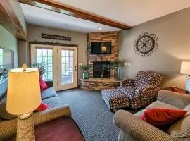 Condo W Hot Tub - Pool Access Sleeps 6 Fireplace