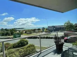 Bayview Escape - Timaru's Most Sought-After Location