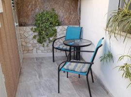 Apartment Zavalatica 184c, Hotel in Čara