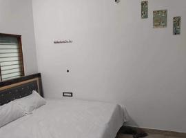 Hotel Welcome Inn Era, hotelli kohteessa Muzaffarnagar