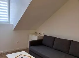 Studio Moderne au Cœur de Reims - FR-1-870-29
