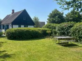 2 Bedroom Gorgeous Home In Bogø By