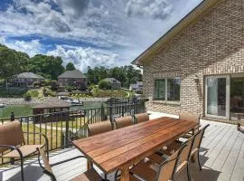 Island Point by AvantStay Sleeps 18 Dock