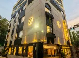 Hotel Express by Bella