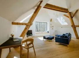 Modern Architectural Barn In The Countryside