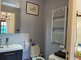 La PICALOU, hotell i Bouvaincourt-sur-Bresle