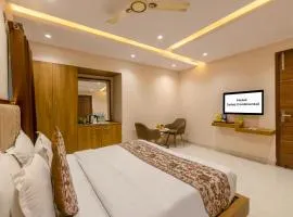 Hotel Sehej Continental At Karol Bagh