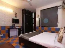 Hotel O Sector 93 Noida Formerly Grand Empire