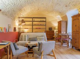 Studio De Caractère Classé 3, hotel a Les Vans