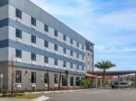 Comfort Inn & Suites Orlando Sanford Airport
