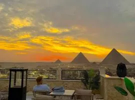 Sunrise Pyramids Hotel