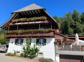 Das Schwarzwälder Speckhuisli