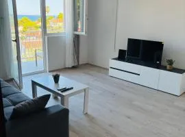 Astra Apartment