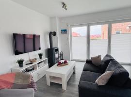 Strandläufer, hotel u gradu Tosens