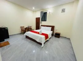 Khách sạn Quỳnh Như