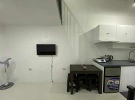 #4 Studio Loft Apartment in Tacurong City, hotel in Tacurong