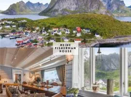Reine Fishermans House - Mountain & Seaview