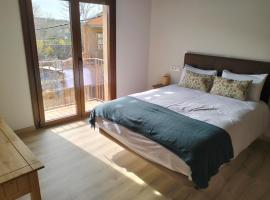 Apartamentos rurales La Higuera de José, hotell i Layos