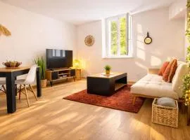 Le Joyau - Hyper-Centre - Climatisé - 3 min Théâtre Antique - Calme