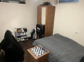 Snug apartment Bolton