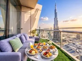 Rovostays Luxurious Private Room in Burj Vista with Burj Khalifa View