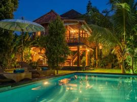 Aris Villa Ubud, hôtel à Ubud