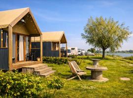 Luxury Suite, Hotel in Heerewaarden