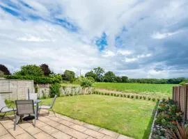 3 Bed in Wangford oc-75sare