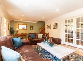 2 Bed in Blakeney oc-1558