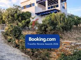 Cycladic Horizon Island Villa By Hostandros