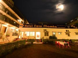 Hotel New Mamta by SSH 350 Metres from Nakki Lake, hotel a Mount Ābu