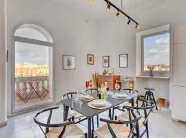 Beautiful 2 bedroom apartment with breath-taking views BBRI1-1