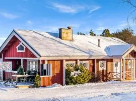 Holiday Home Peltosirkku by Interhome