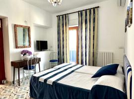 Blumoon Capri con accesso Piscina, hôtel à Anacapri