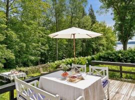 Skovhus Nær Tirsbæk Gods Og Vejle Fjord, khách sạn ở Vejle