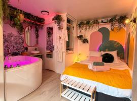 Hanamori, Suite Balnéo & Cinéma proche Grenoble, Hotel in Sassenage