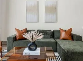 The Madonna, Rooftop Pool, Private Balcony