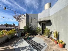 Depto Berazategui Centro, hotel v destinaci Berazategui