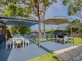 Sea Break - Spacious Cottage near Wamberal Beach