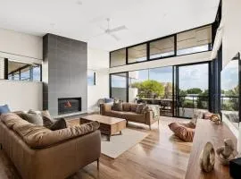 Sea La Vie - Refined Sanctuary near Surf & Wineries