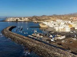 Home2Book Cozy Sea View Apartment Near the Coast