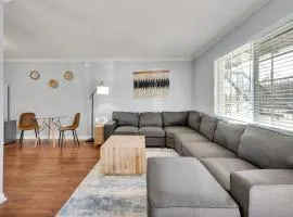 Chic Minimal Farmhouse 1 BR Near Duke Hospital